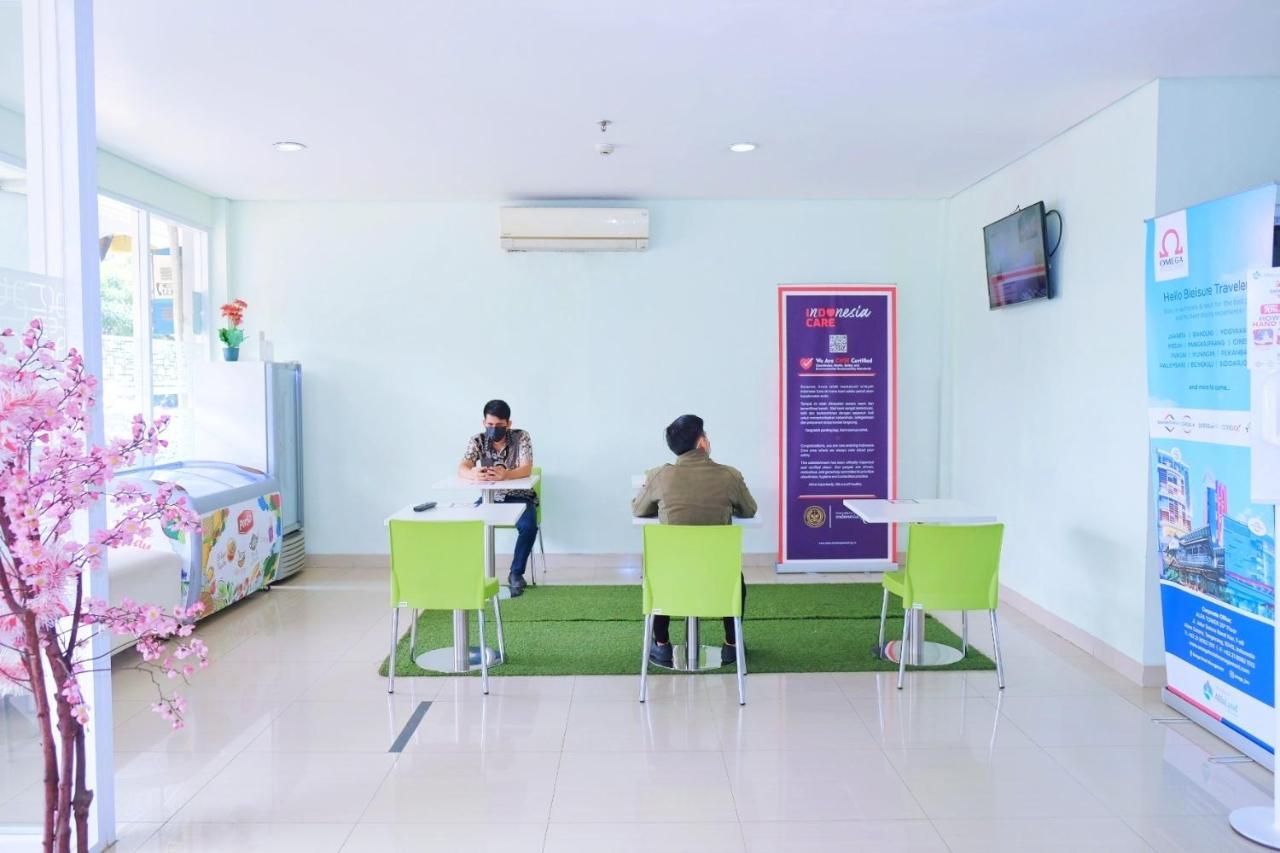 Cordex Hotel Ancol Джакарта Экстерьер фото