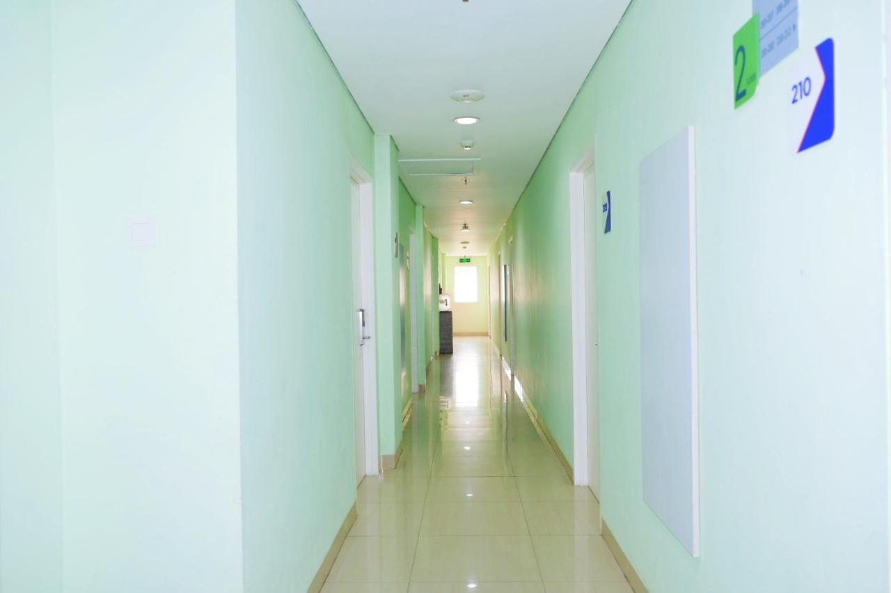 Cordex Hotel Ancol Джакарта Экстерьер фото
