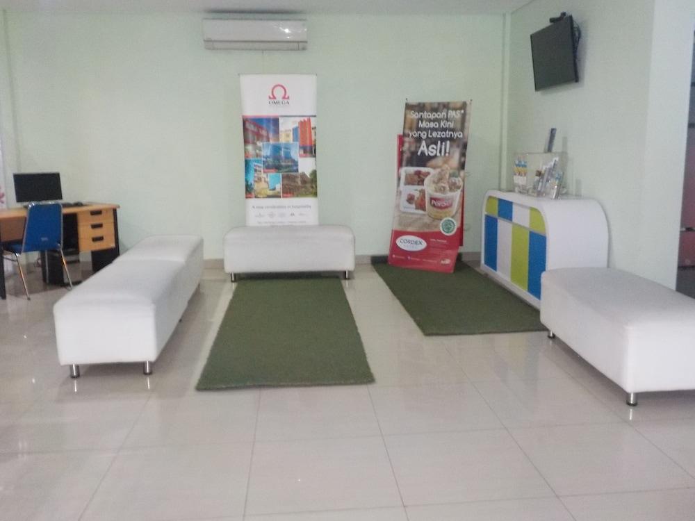 Cordex Hotel Ancol Джакарта Экстерьер фото